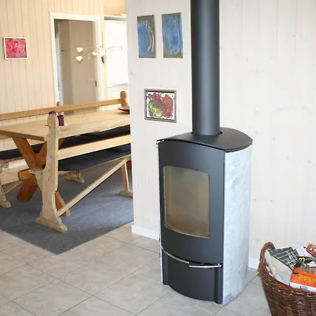 Semesterbostad 021020